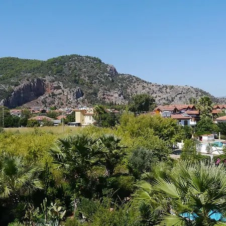 Asur & Aparts & Hotel 3*
