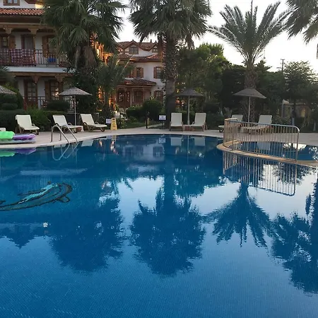 Asur & Aparts & Hotel 3*