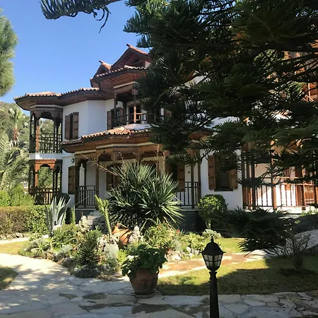 Asur & Aparts & Hotel 3*